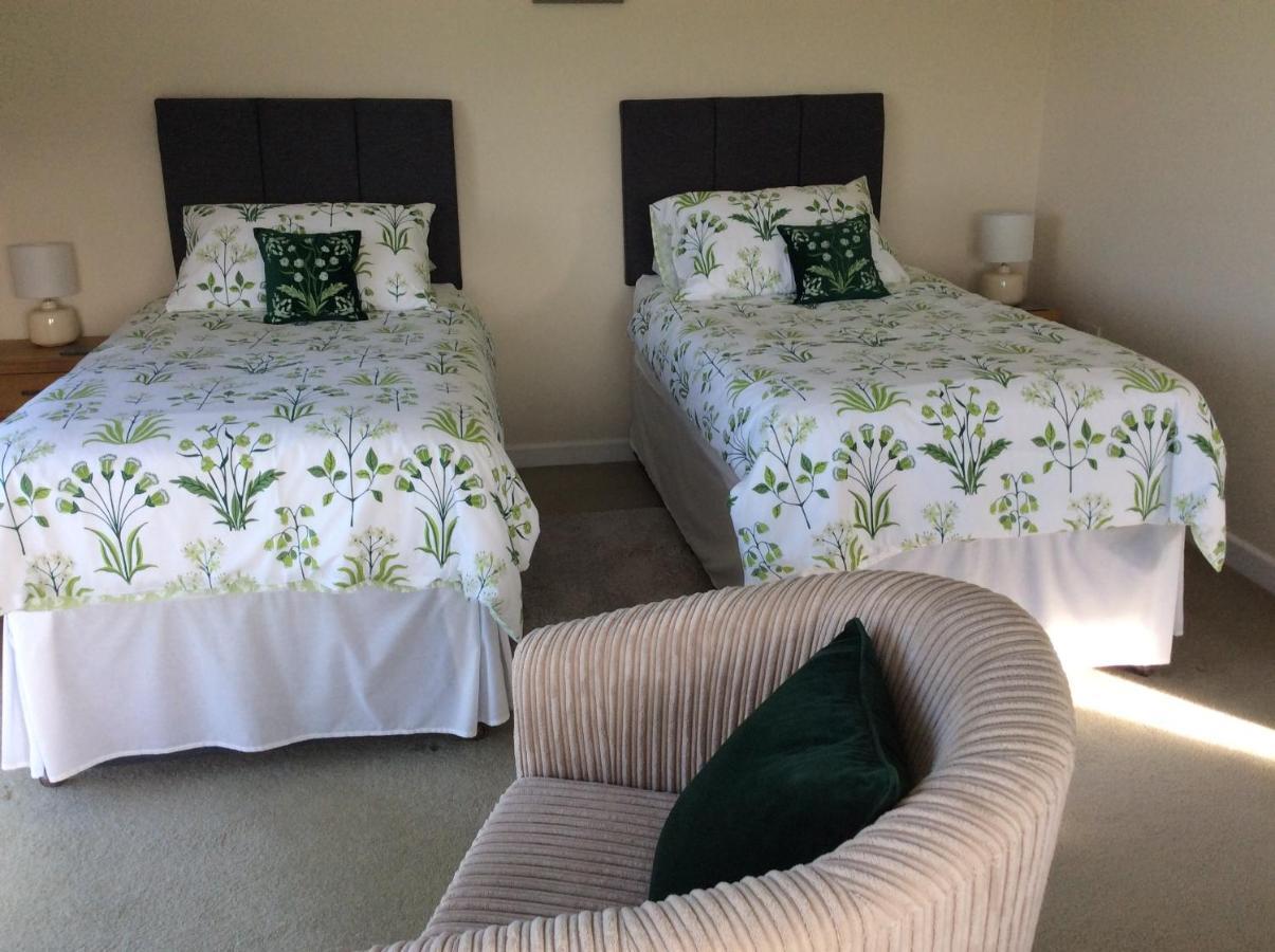 Copse Gate Farm Bed & Breakfast บริดพอร์ต ภายนอก รูปภาพ